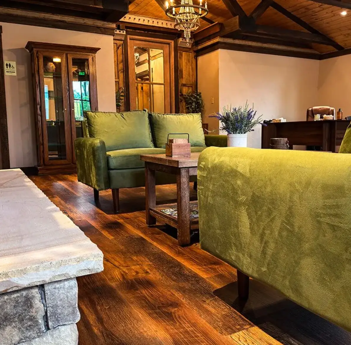 Uplift Wellness & Aesthetics interior